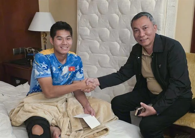 Hoàn Trả Hàng Ngày